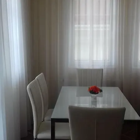 Apartment Benelise *